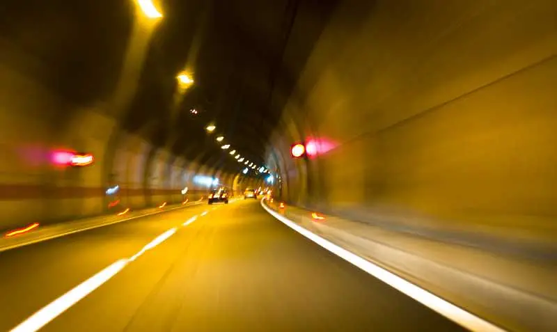 Паднал елемент в тунел уби жена на автомагистрала „Хемус“