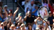 Федерер вдигна купата в Индиън Уелс