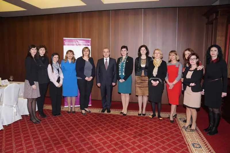 Съветът на жените в бизнеса се срещна с министъра на труда