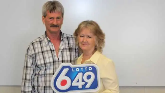 Канадска двойка спечели от лотарията за трети път