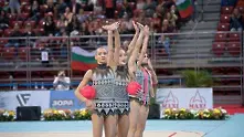 Великолепни момичета от българския ансамбъл по художествена гимнастика!