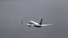 Самолет от София за Лондон бе отклонен заради буйстващ българин