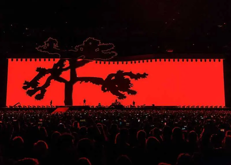 U2 с юбилейно издание на The Joshua Tree