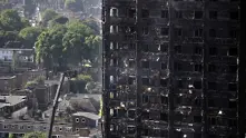 След пожара в Западен Лондон: Евакуират 5 опасни блока