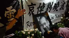 Китай призова света да не коментира смъртта на нобелиста Лю Сяобо