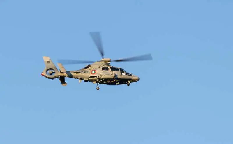 Изпращаме хеликоптер в борбата срещу пожарите в Черна Гора