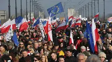 Нови протести в Полша срещу политическия контрол над съда
