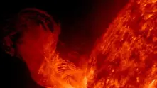 НАСА е засякла две мощни слънчеви изригвания