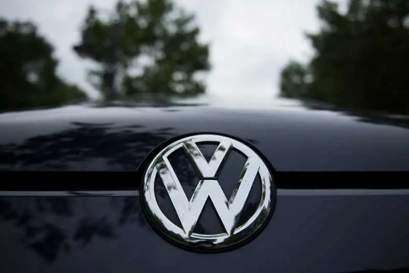 Volkswagen дава милиарди за електроверсии на моделите си
