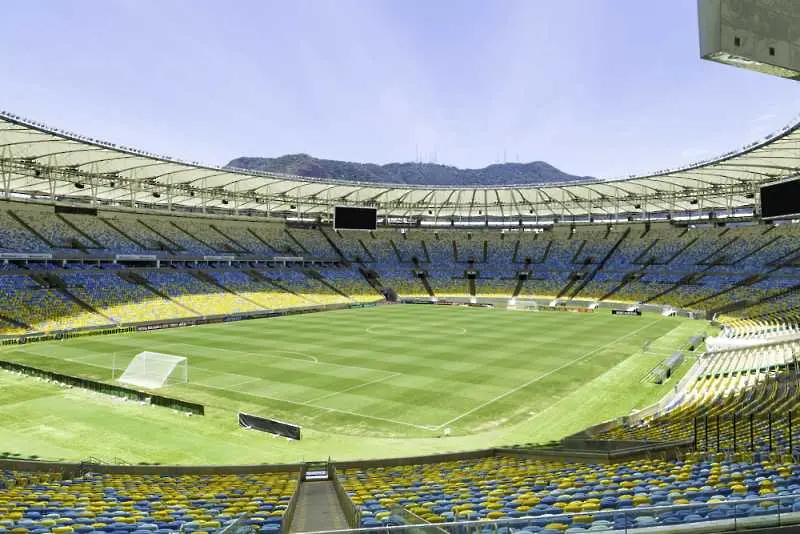 Бразилия въвежда видео технология на футболните терени