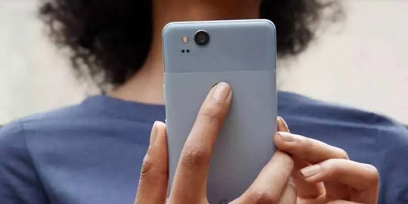 Ето как Google и Pixel 2 се борят с разсеяните шофьори