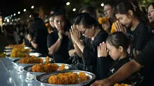 Тайланд построи погребален дворец-клада за починалия си крал 