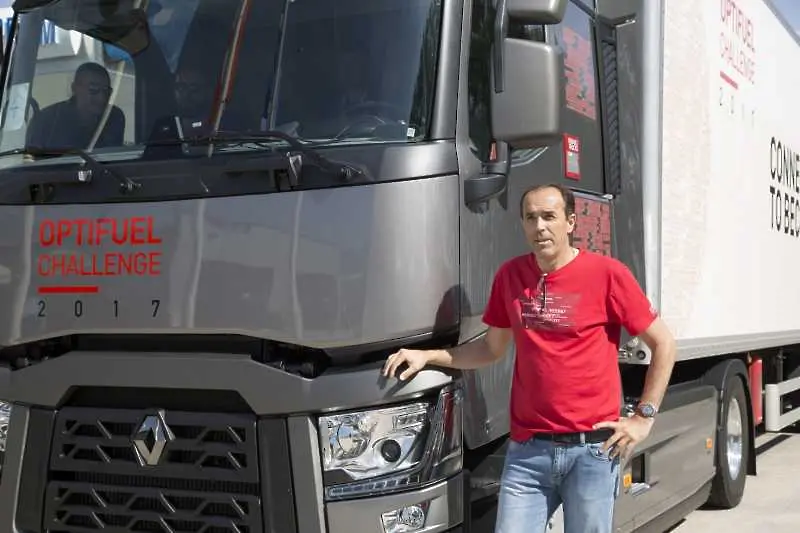 Пламен Иванов ще се бори за титлата Най-ефективен шофьор на камион в света
