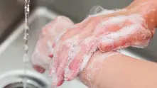Как да си мием правилно ръцете според дерматолози