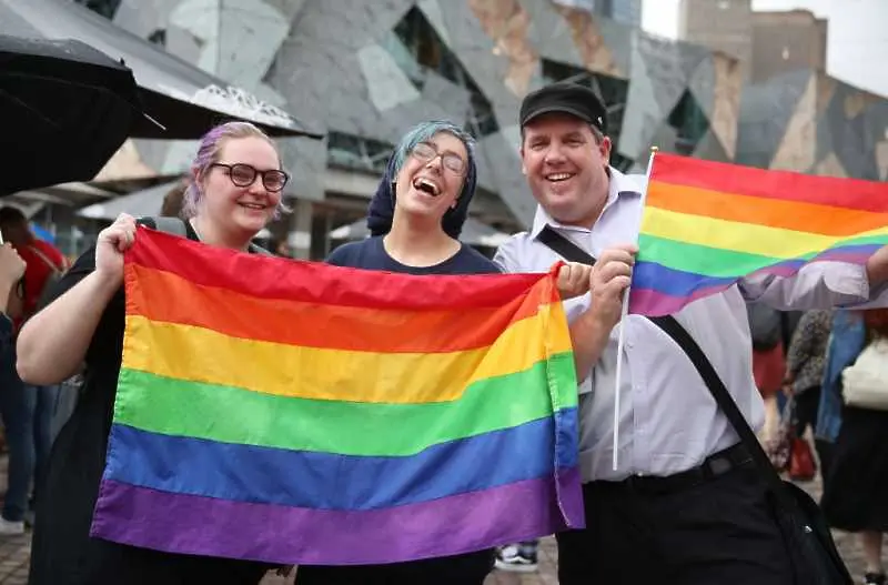 Австралия официално легализира еднополовите бракове