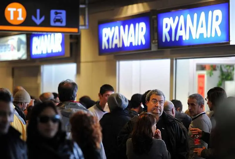 Ryanair прие да преговаря със синдикатите на пилотите
