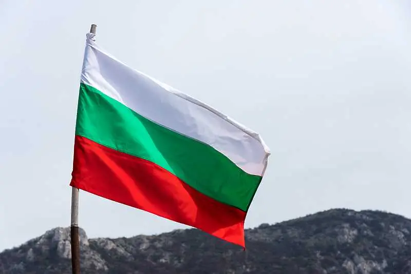 Осветиха бойните знамена на Българската армия в София