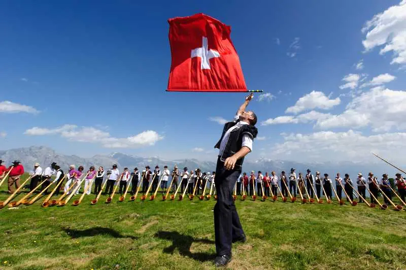 Швейцария разреши антиимигранска кампания