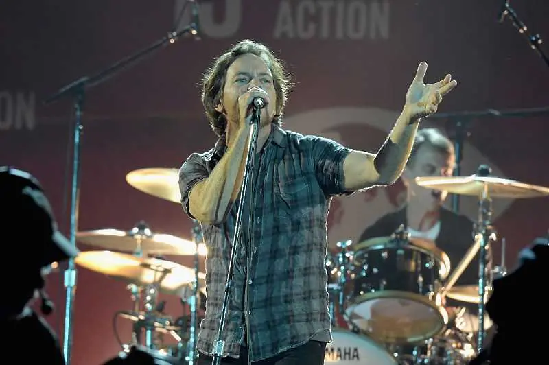 Pearl Jam повеждат кампания срещу свободната продажба на оръжие в САЩ
