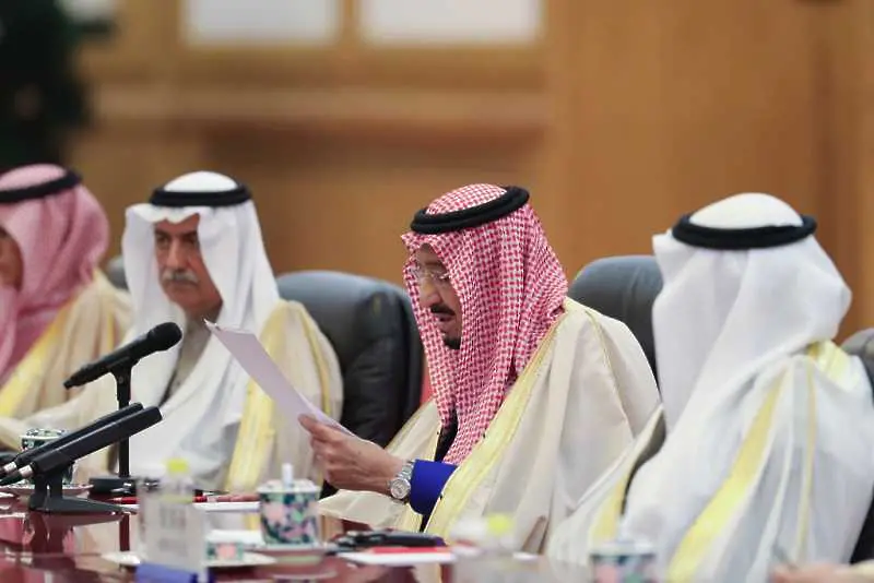 Саудитският крал уволни началника на генералния щаб