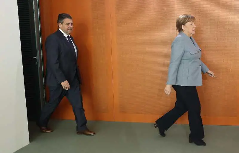 Зигмар Габриел няма да се бори да остане външен министър на Германия
