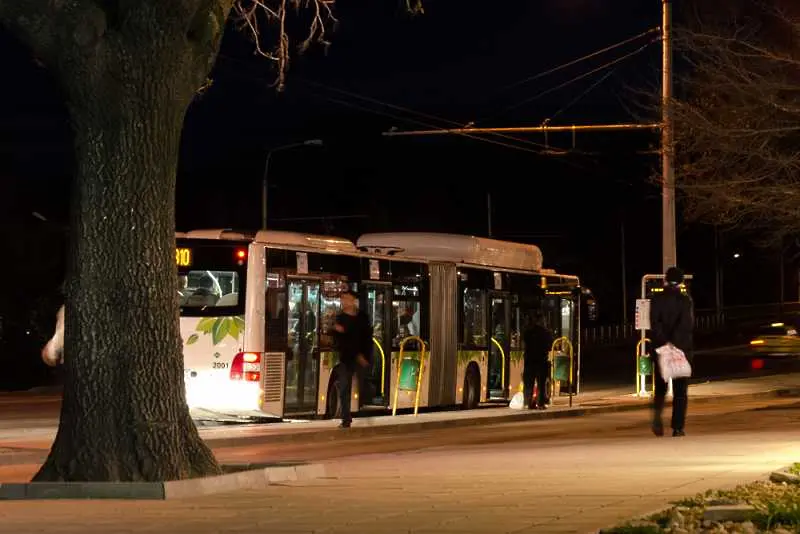 Общината представя идеята за нощен градски транспорт в София