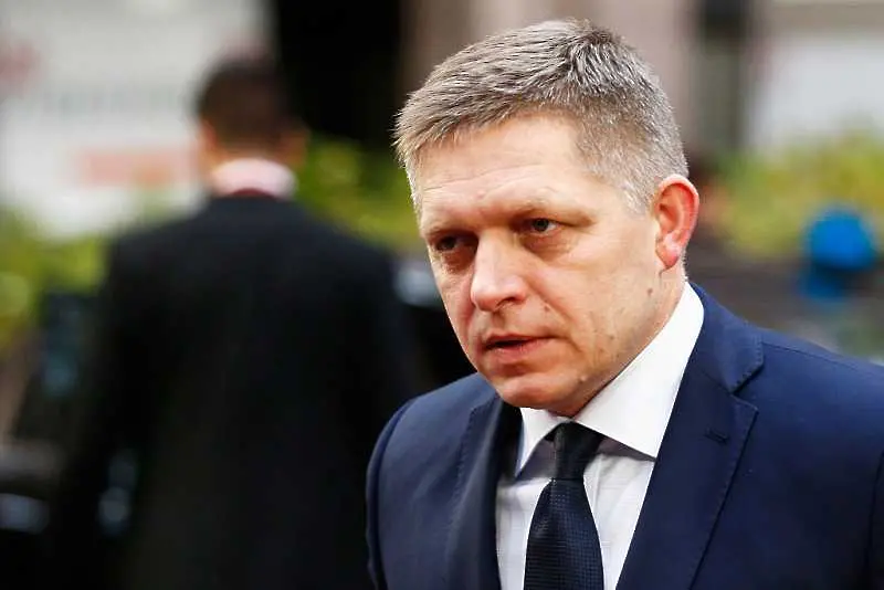 Премиерът на Словакия готов да подаде оставка 