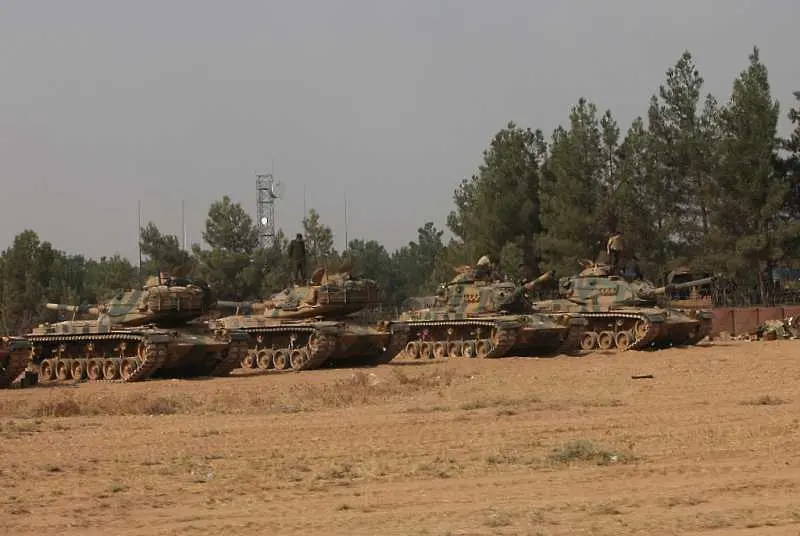 Турските сили обсадиха сирийския град Африн