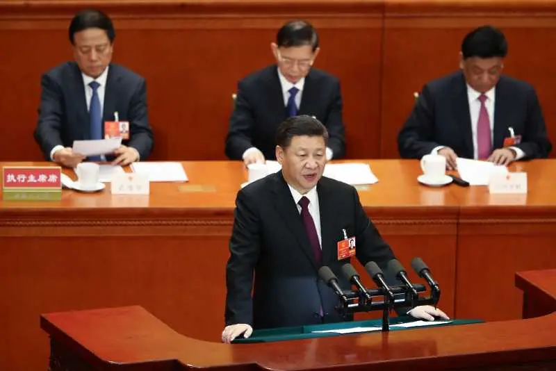 Си Дзинпин: Китай е готов да води кървави битки срещу своите врагове