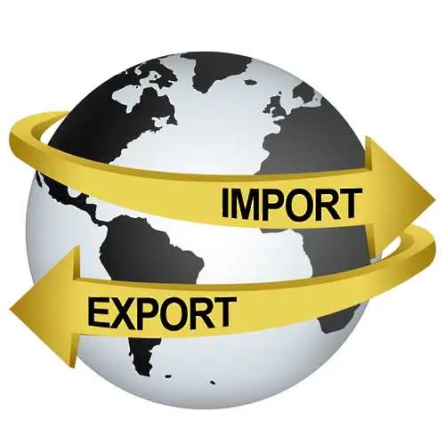 Китайският износ скочи с 44,5%