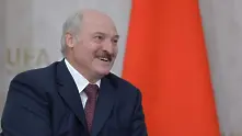Лукашенко обеща да отстъпи някои от правомощията си, но не в близкото бъдеще
