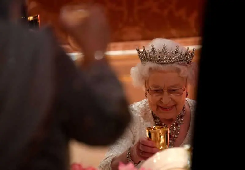 Британската кралица на 92 години, 10 любопитни факта от живота й