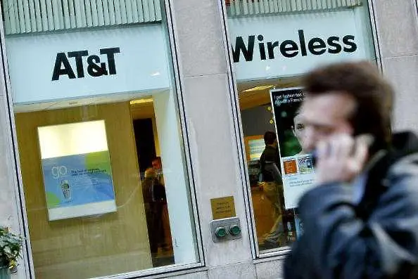 Съдът в САЩ одобри сливането на Time Warner и AT&T, сделка за 85 млрд.