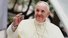 Папа Франциск призова страните да приемат толкова бежанци, колкото могат да интегрират