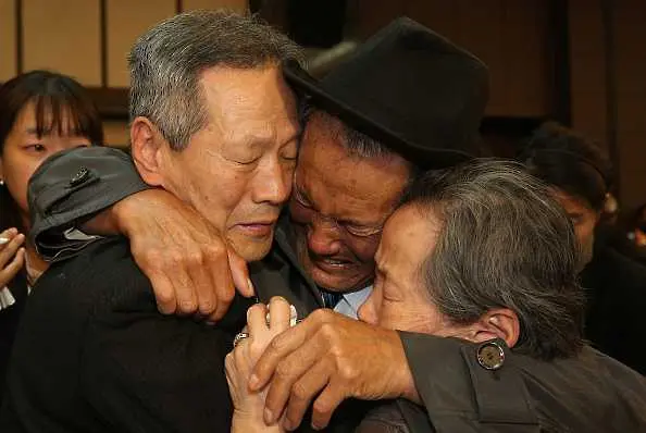 Разделени семейства в двете Кореи се срещат през август