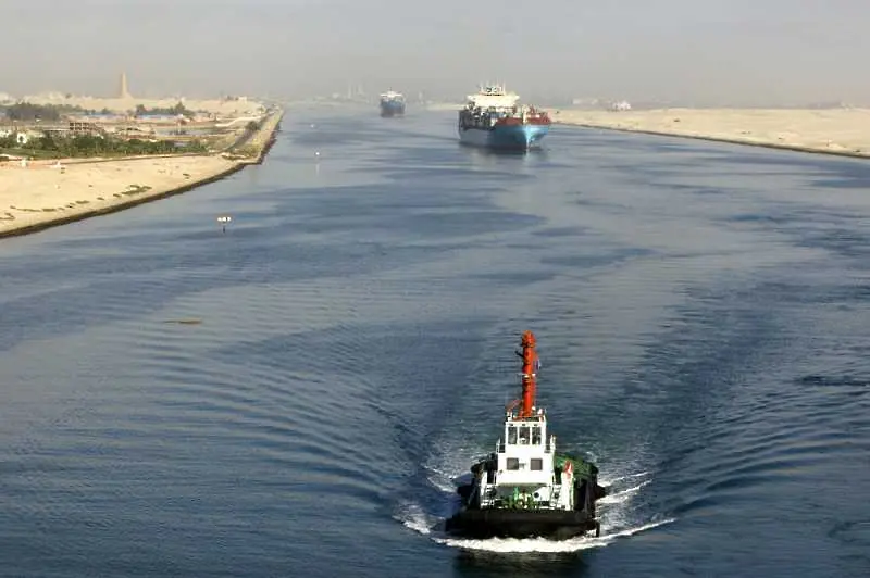 Египет с рекордни приходи от Суецкия канал