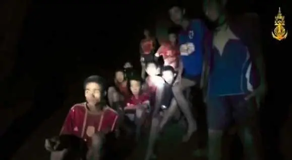 Кои са момчетата от пещерата в Тайланд