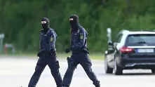 Трима тежко ранени при атаката с нож в автобус в Германия