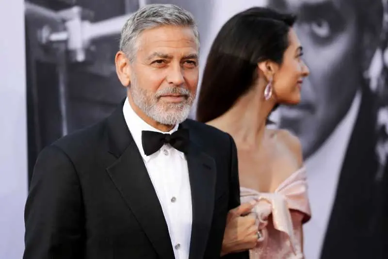Джордж Клуни претърпя катастрофа с мотоциклета си в Сардиния