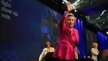 Как руснаците са шпионирали екипа на Хилари Клинтън и са се намесили в президентските избори в САЩ