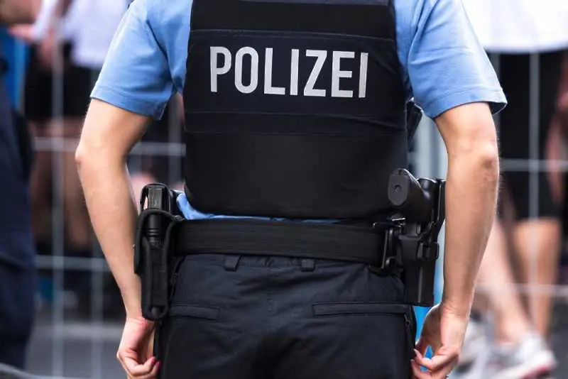 Атака с нож в Германия, най-малко 14 са ранени