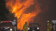 Пожарникар загина при борба с пожарите в Калифорния