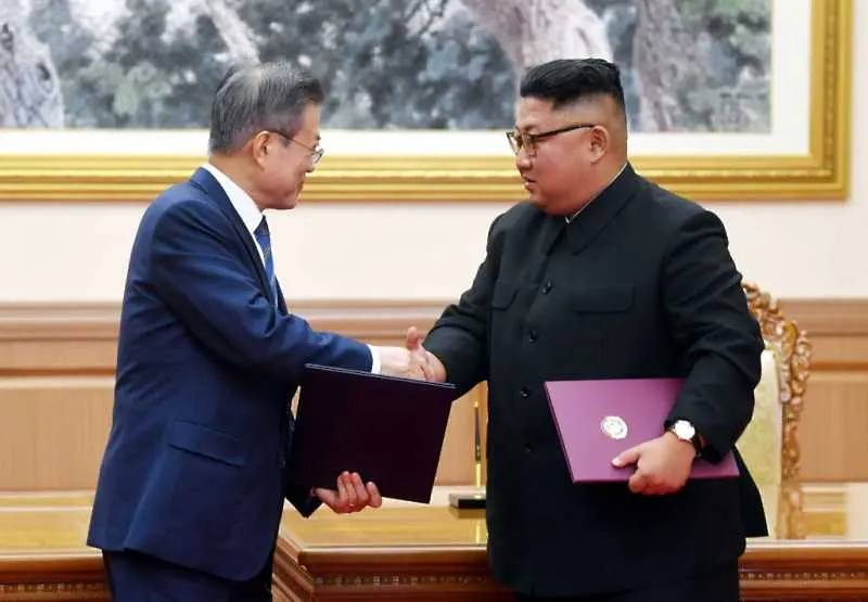 Лидерите на Северна и Южна Корея подписаха споразумение