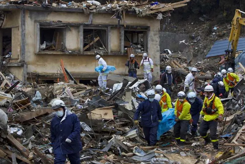 Жертвите на земетресението в Япония достигнаха 16