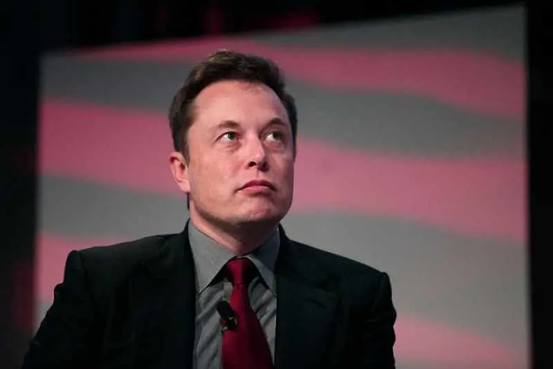 Илон Мъск: Tesla премина от производствен в логистичен ад