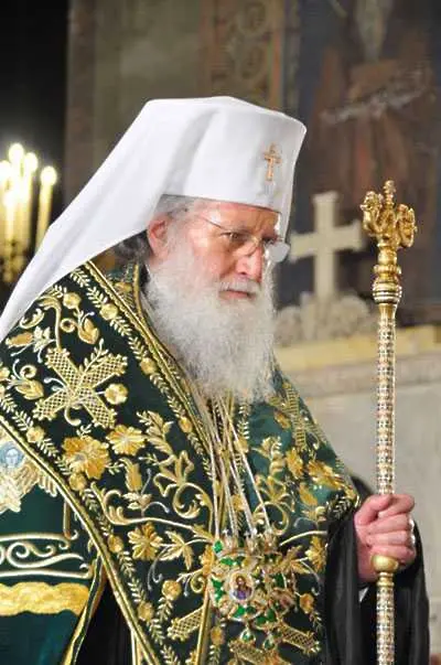 Патриарх Неофит: Българите трябва да мислят за мир и любов