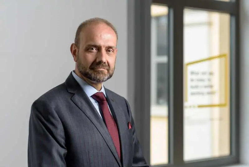 Светлин Адриянов е новият ръководител на Адвокатско съдружие „Ърнст & Янг“ в EY Bulgaria