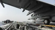 Китайски и американски военен кораб се разминаха на метри