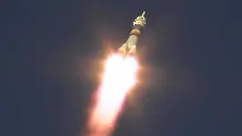 Авария след старта, спряха двигателите на руския космически кораб Союз. Екипажът каца принудително