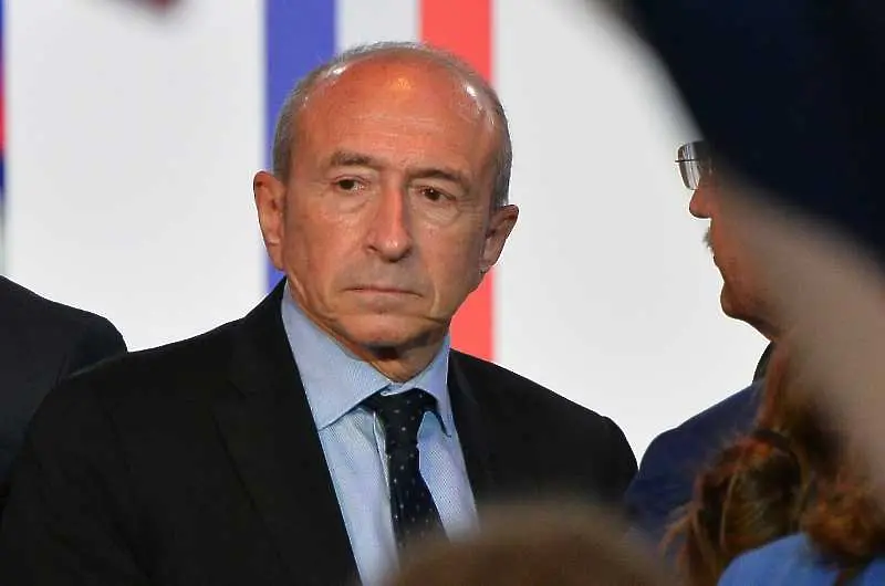 Макрон прие оставката на вътрешния министър Жерар Колон